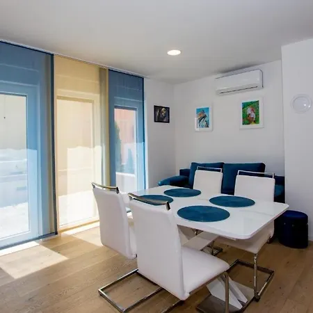 With A Parking Space - 22894 Appartement
