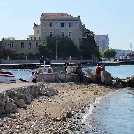 With A Parking Space - 22894 Appartement Zadar