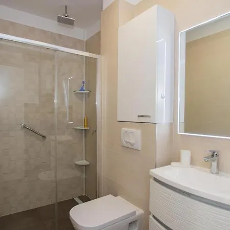 With A Parking Space - 22894 Appartement Zadar